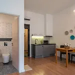 Baross Boutique Lägenhet *