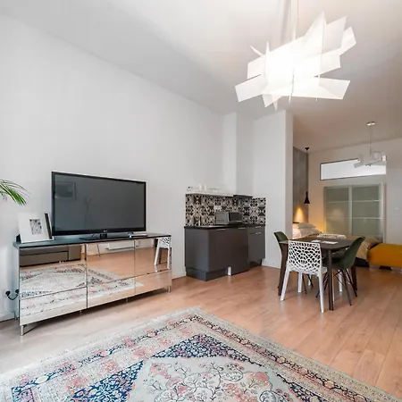 Baross Boutique Apartment Gyor