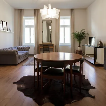 Baross Boutique Apartment *